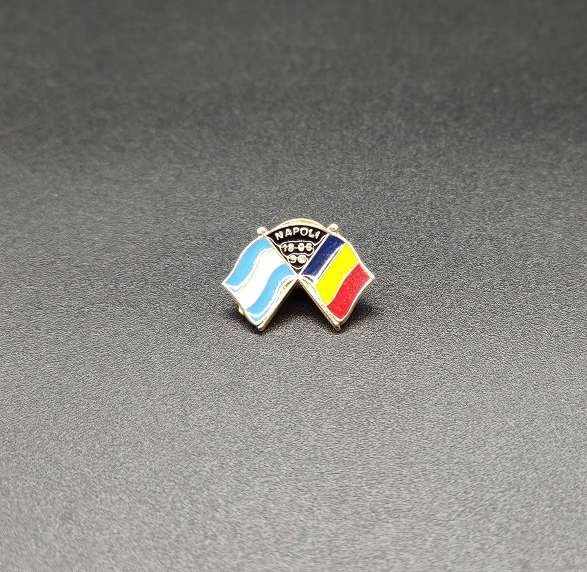 Mondiali Italia ’90 spilla Carter “Argentina – Romania” - immagine 2
