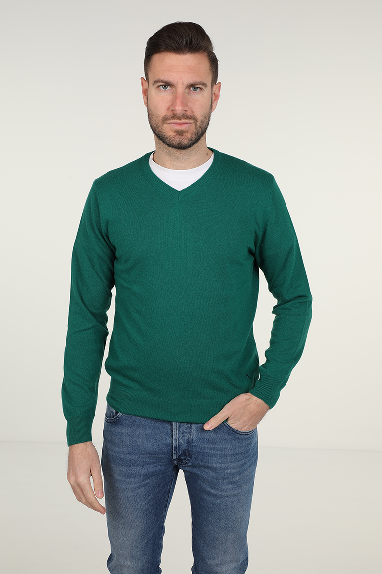 Scollo a V da uomo in lana merinos e cashmere – V Agostino - immagine 5